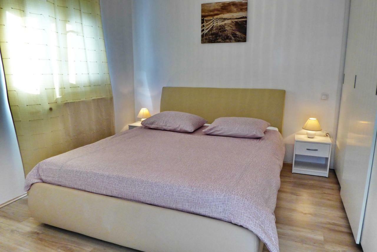 Apartments Curicta 1 Krk Town Dış mekan fotoğraf
