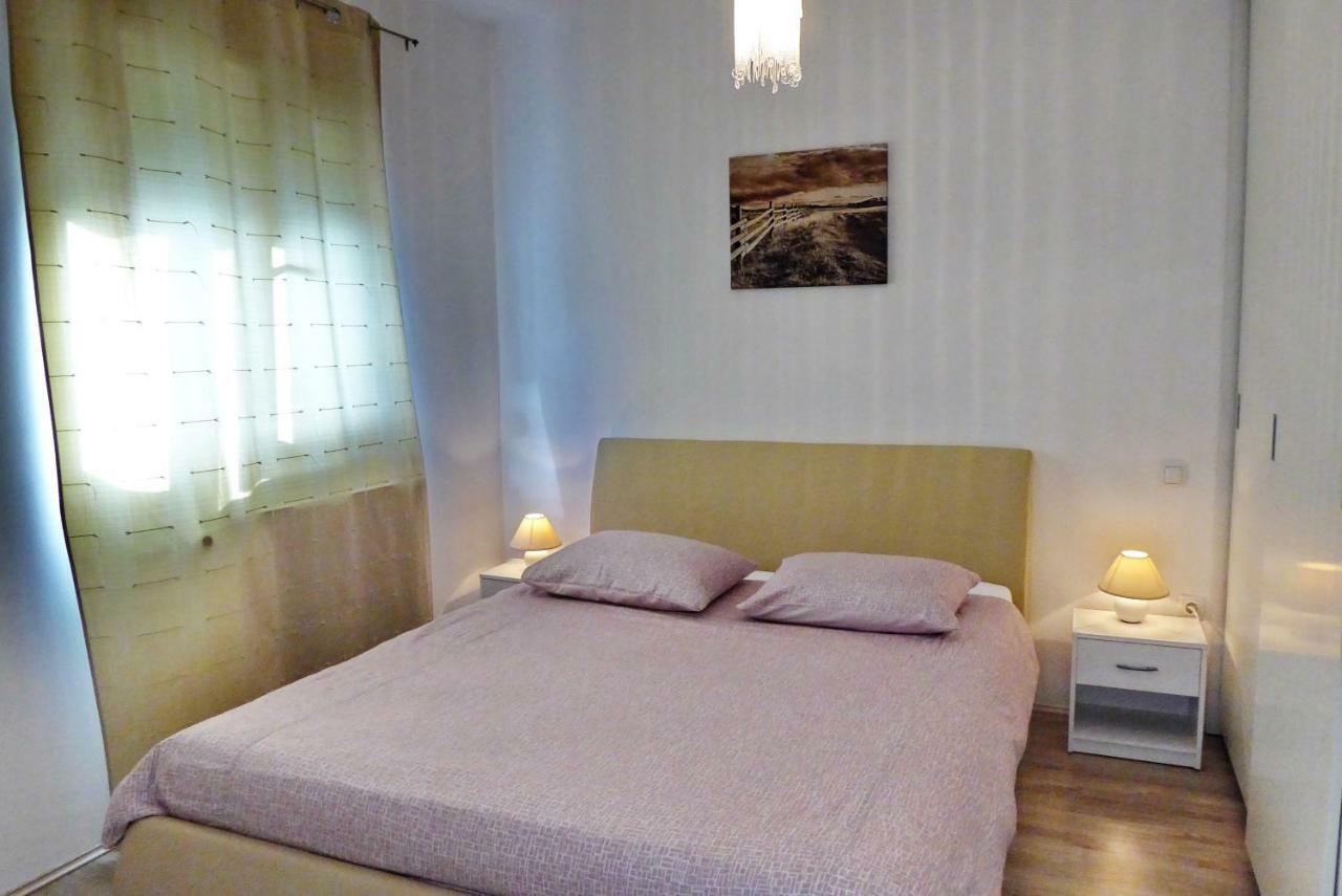 Apartments Curicta 1 Krk Town Dış mekan fotoğraf